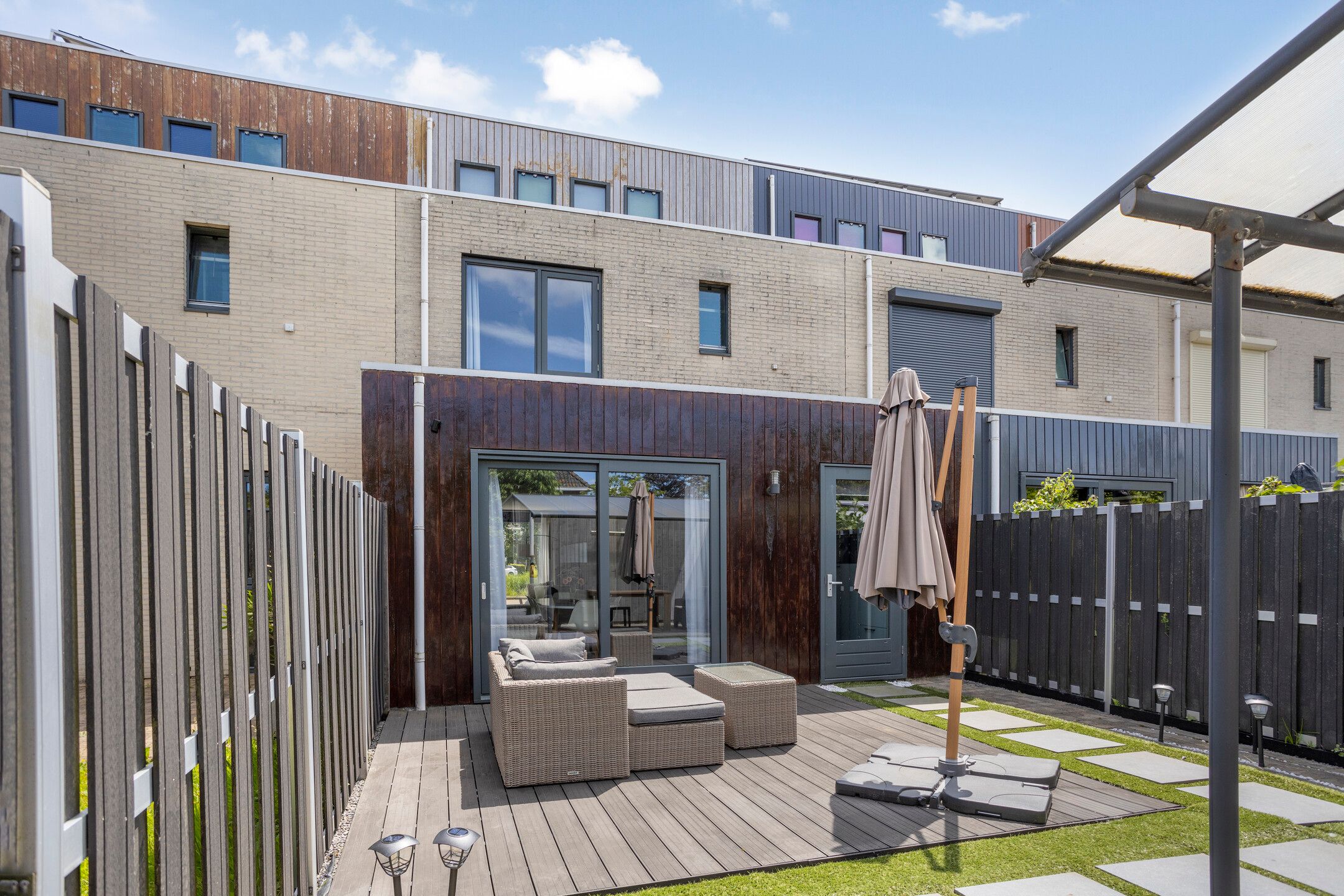 Foto 30 van John Denverlaan 55