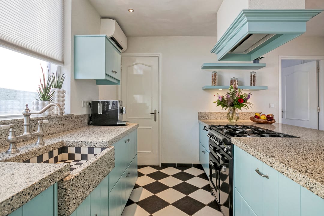 Photo 16 of Wolbergstraat 16