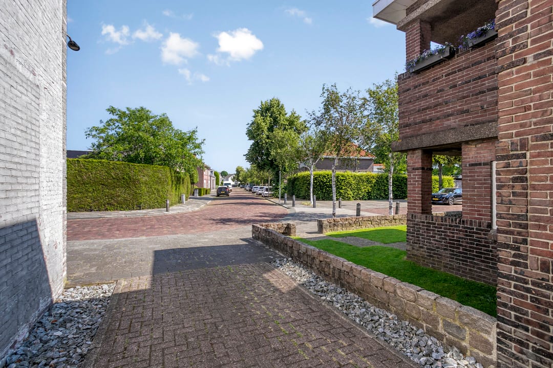 Photo 43 of Wolbergstraat 16