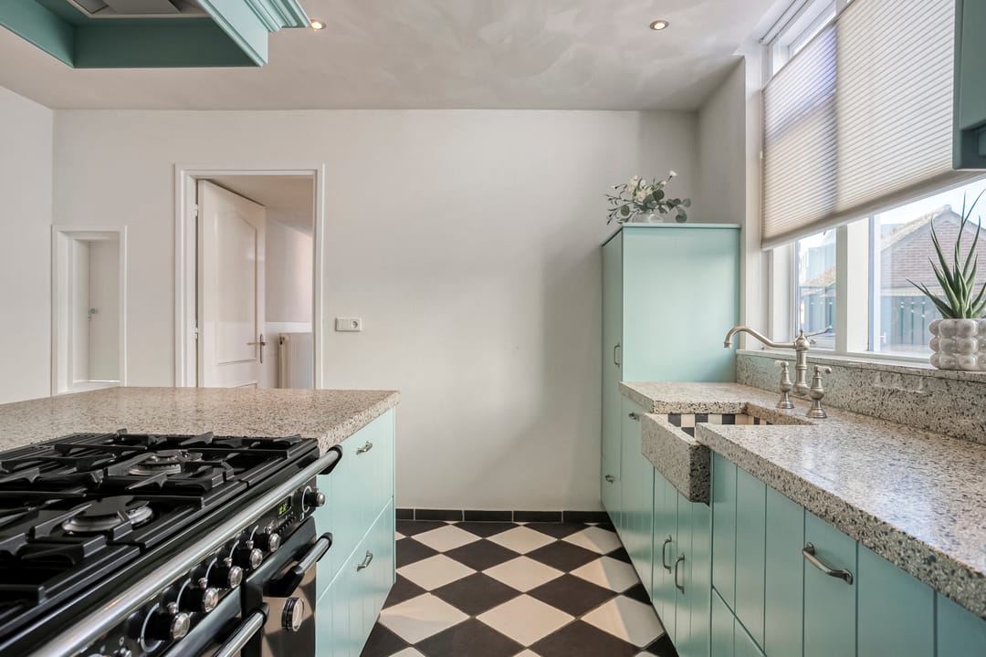 Photo 17 of Wolbergstraat 16