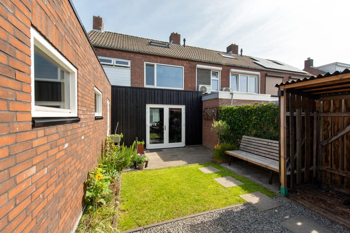 Foto 34 van Smirnofflaan 6