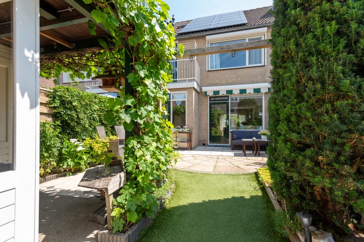 Foto 18 van Brederolaan 9