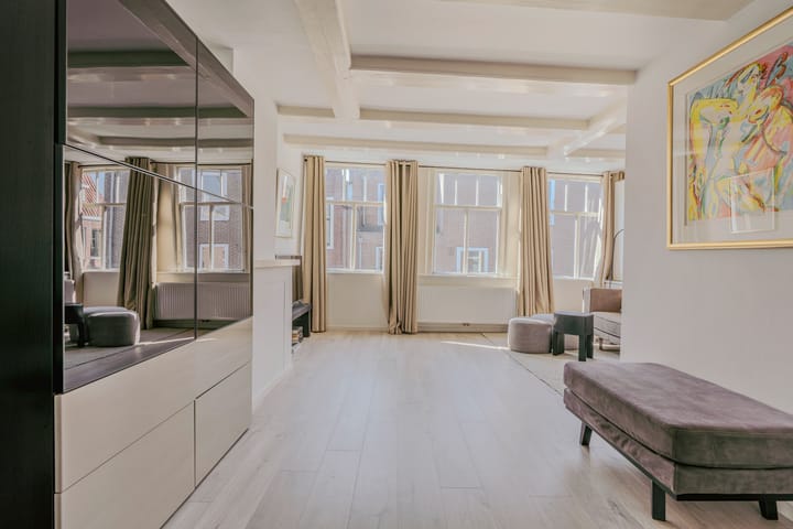 Photo 6 of Laurierstraat 74-2