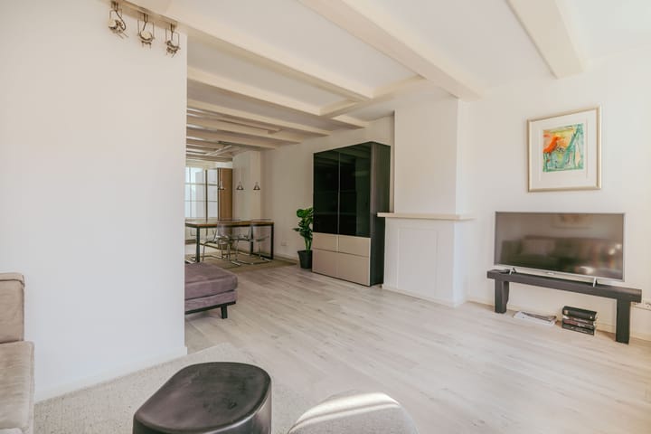 Photo 8 of Laurierstraat 74-2