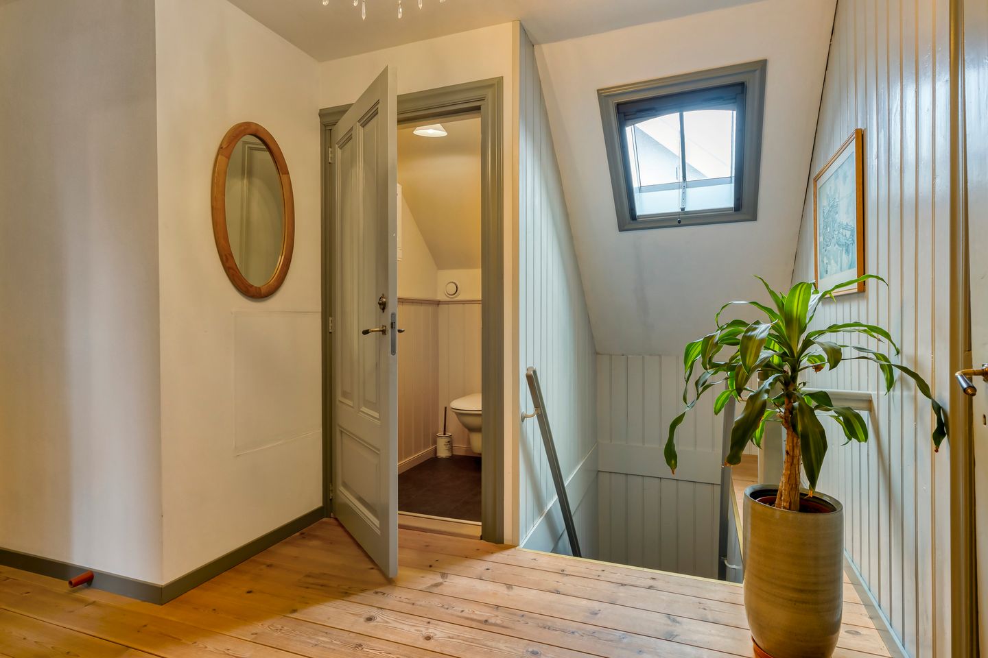 Photo 20 of Frisostraat 13