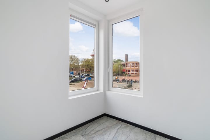 Photo 26 of Wapenveldestraat 18