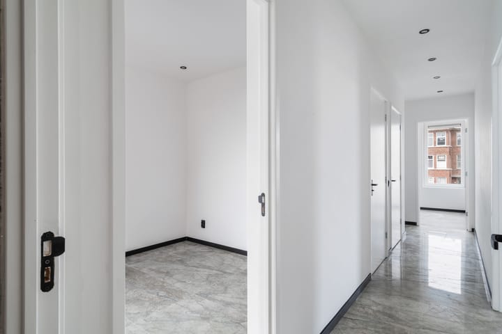 Photo 19 of Wapenveldestraat 18