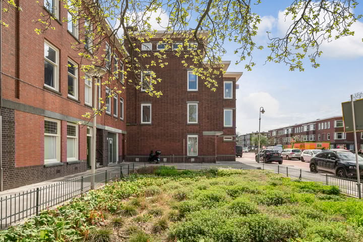 Photo 37 of Wapenveldestraat 18