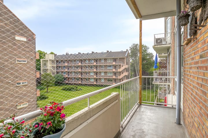 Foto 17 van Generaal Spoorlaan 353