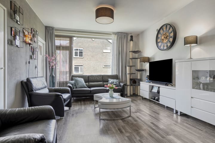 Foto 11 van Generaal Spoorlaan 353