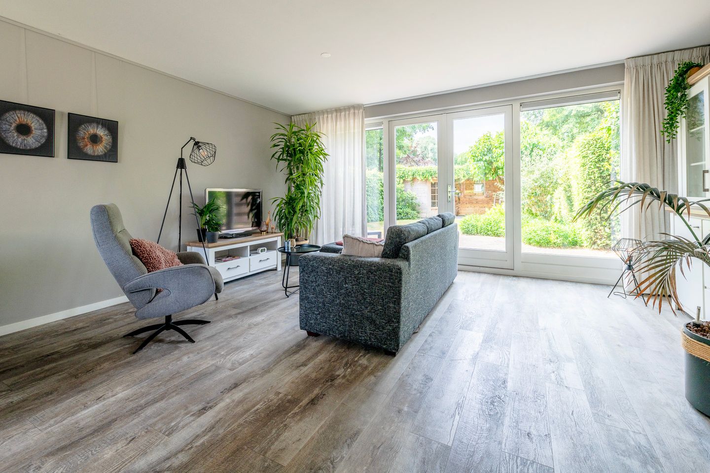 Photo 4 of Klaproos 74