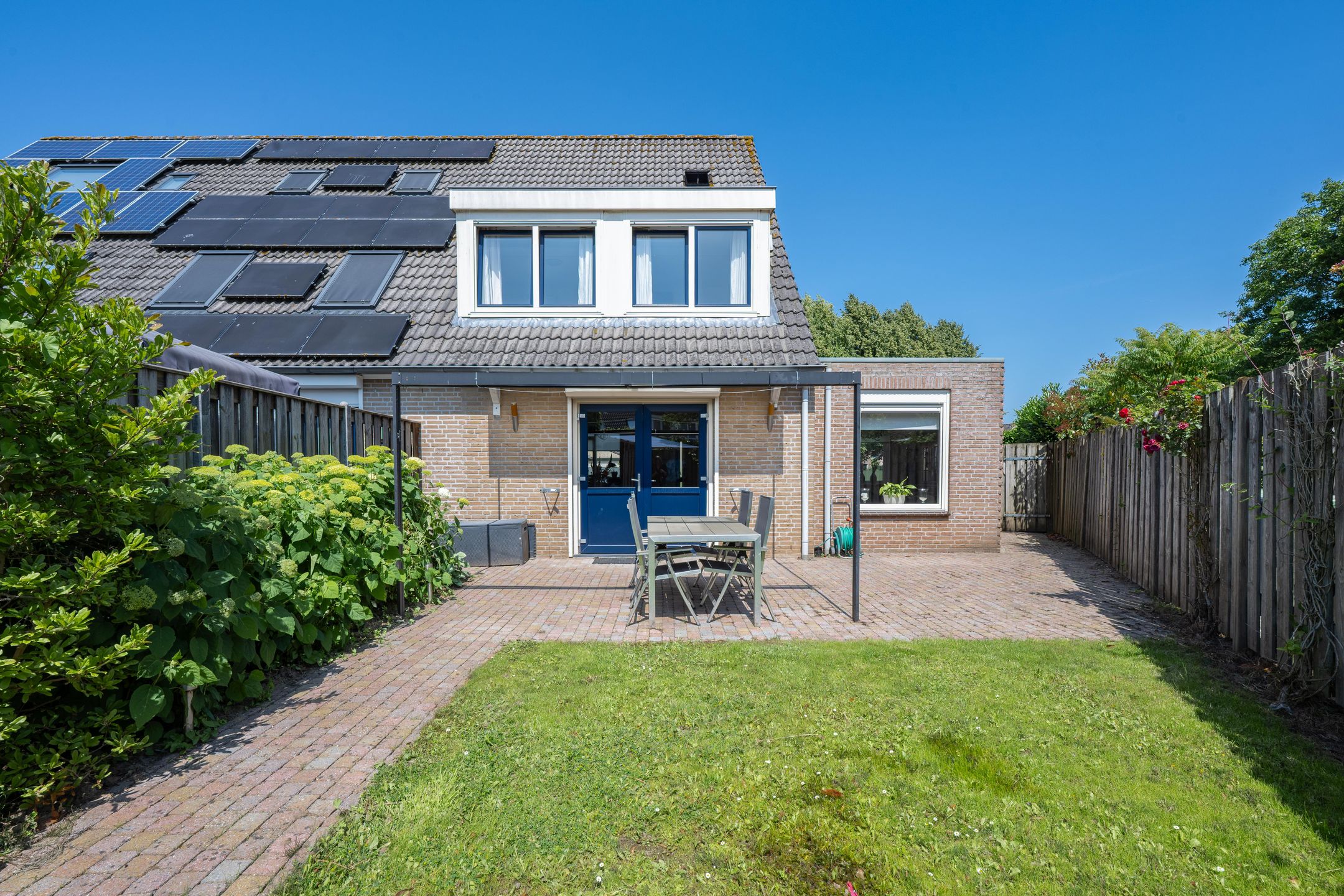 Photo 48 of Galderie 16