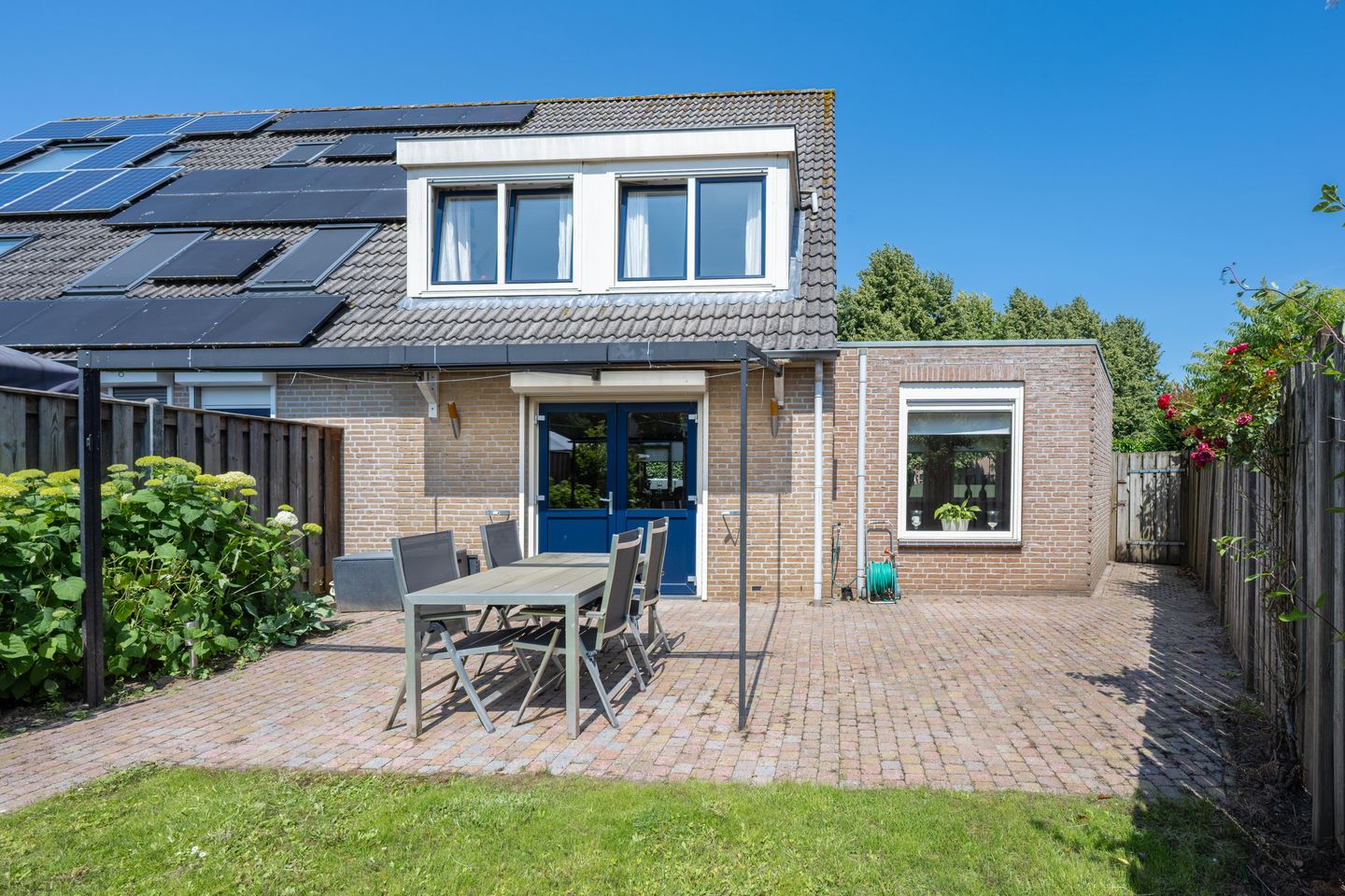 Photo 49 of Galderie 16