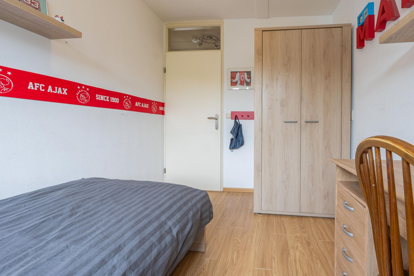 Photo 59 of Galderie 16