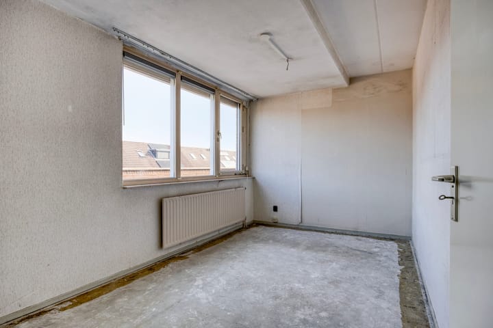 Photo 11 of Zandeveltplein 19