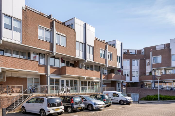 Photo 16 of Zandeveltplein 19