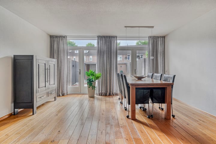 Foto 10 van Zonnedauw 26