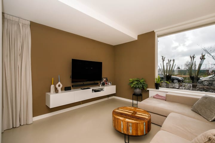 Foto 11 van Leliestraat 18