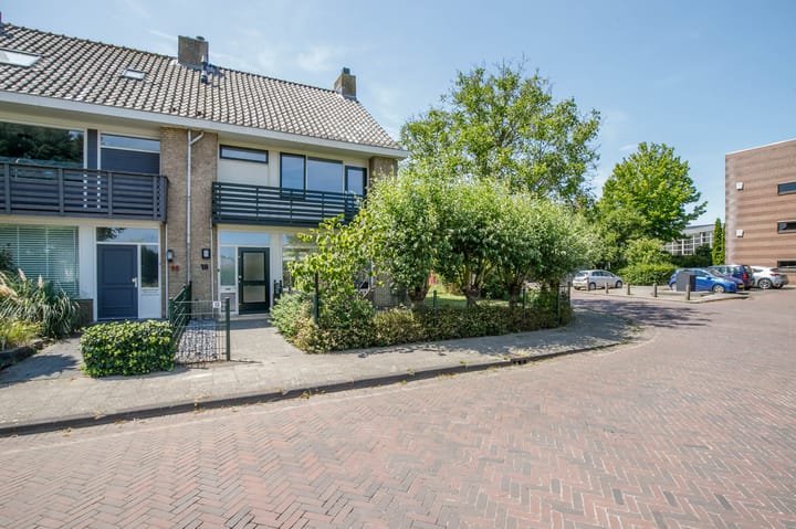 Foto 38 van Leliestraat 18