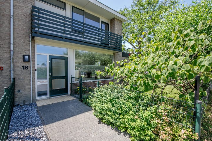 Foto 6 van Leliestraat 18