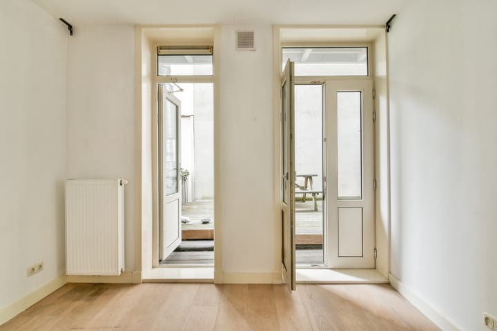 Foto 10 van Eerste Helmersstraat 251-1