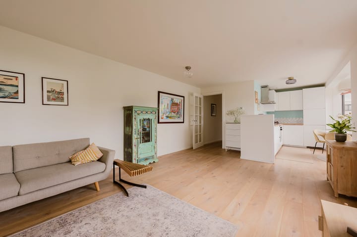 Foto 10 van Borneolaan 270