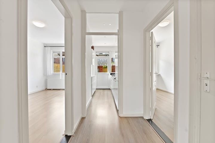 Foto 11 van Damasstraat 241