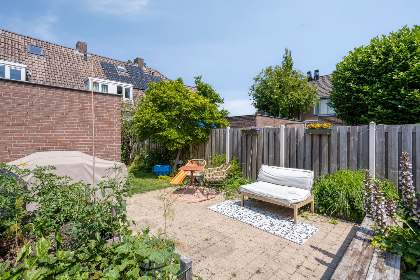 Photo 35 of Professor Moserstraat 17