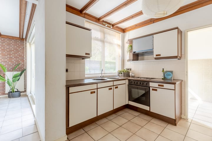 Photo 10 of Vogelkers 11