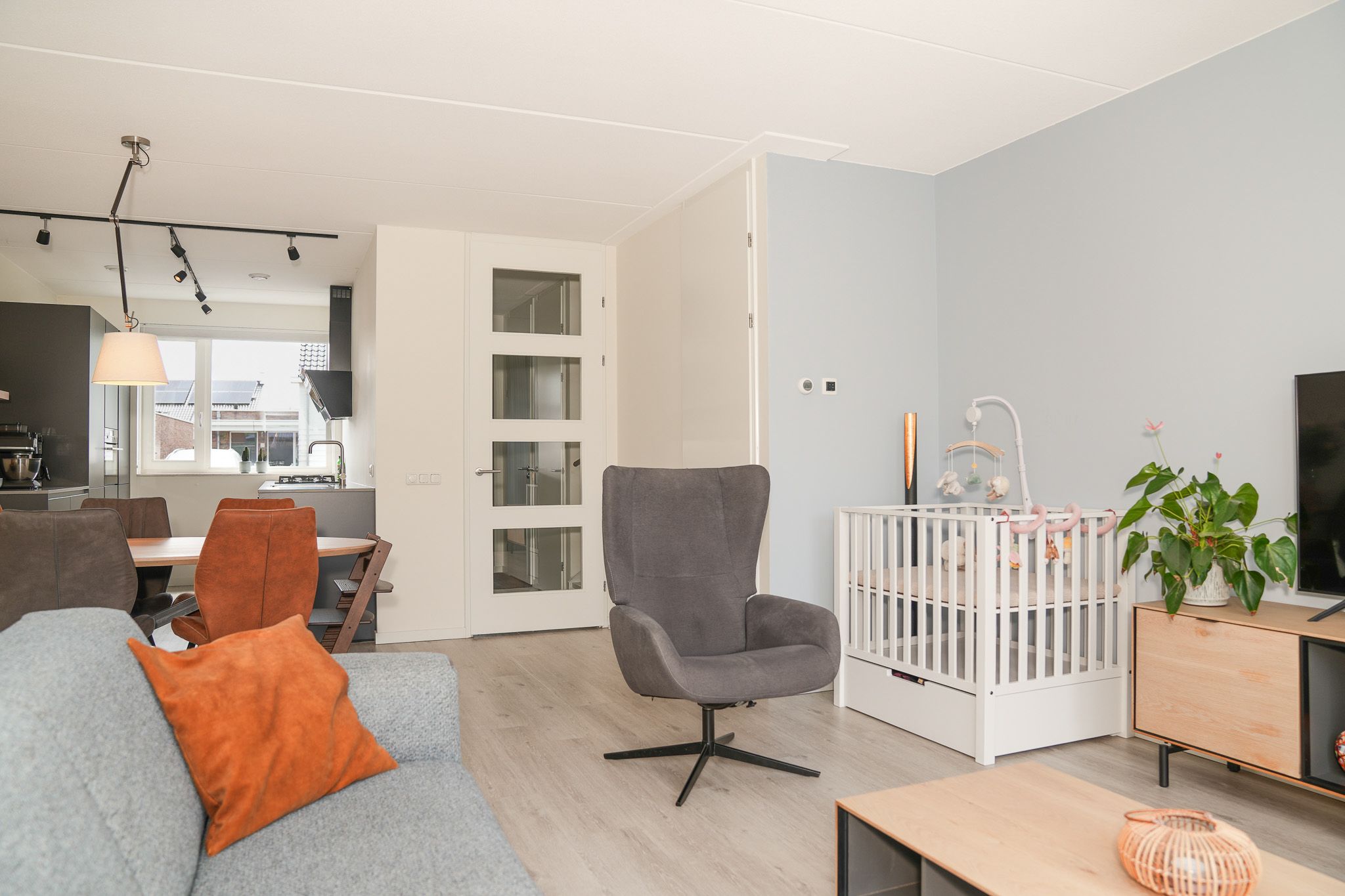 Foto 9 van Annie M.G. Schmidthof 13