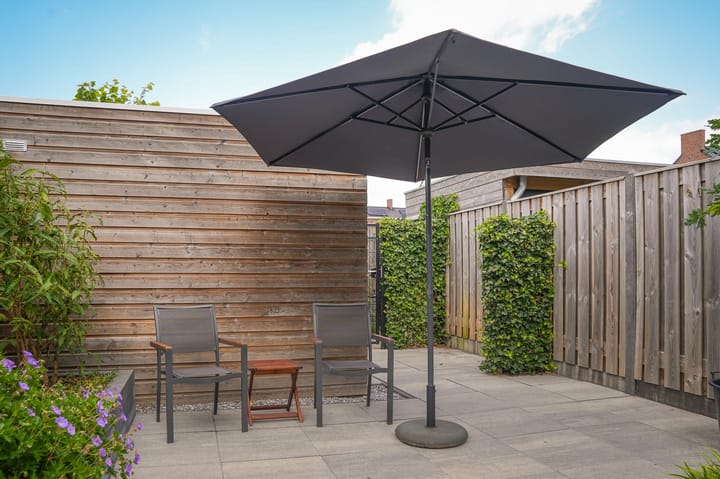 Photo 29 of Annie M.G. Schmidthof 13