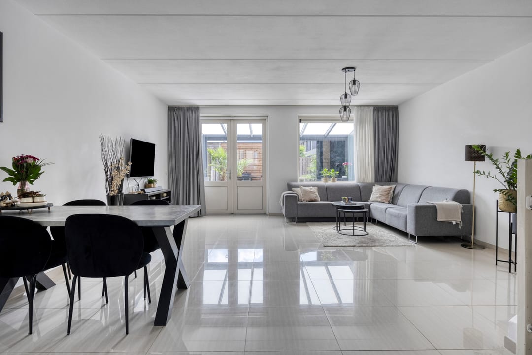 Foto 2 van Avenue Carré 12