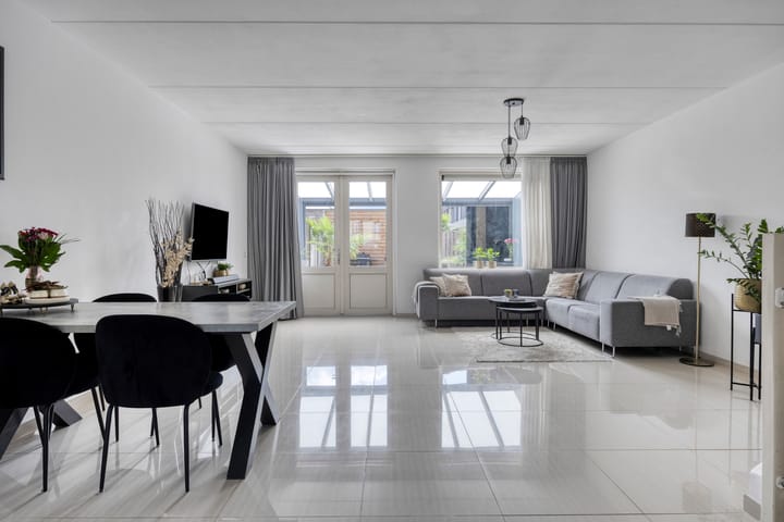 Foto 2 van Avenue Carré 12