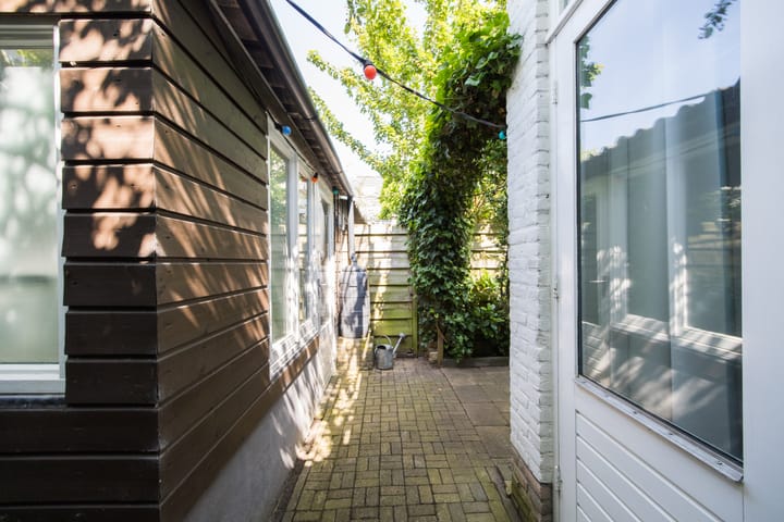 Foto 38 van Esdoornstraat 22