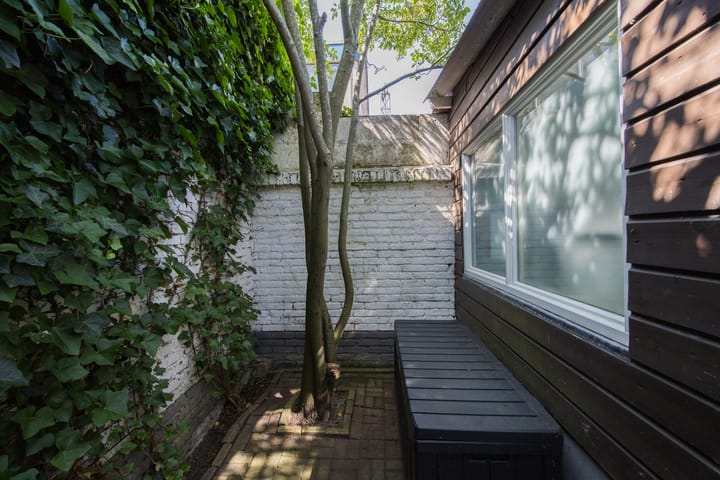 Foto 36 van Esdoornstraat 22