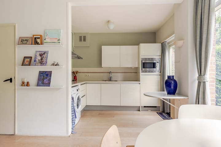 Photo 7 of Generaal Spoorlaan 25