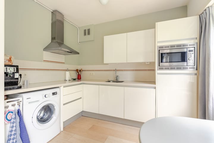 Photo 8 of Generaal Spoorlaan 25