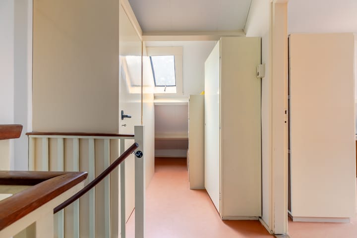 Photo 15 of Generaal Spoorlaan 25