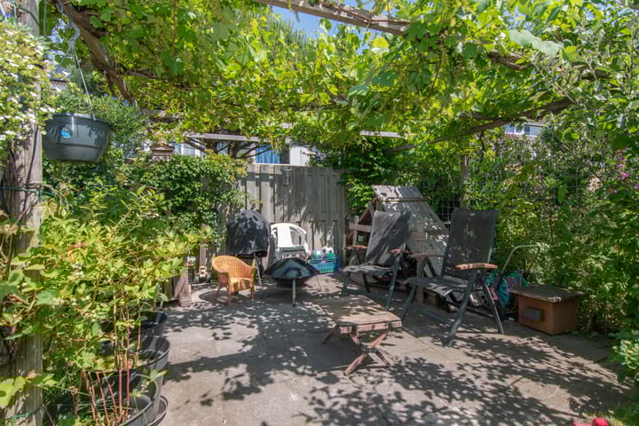 Foto 15 van Rozenwater 15