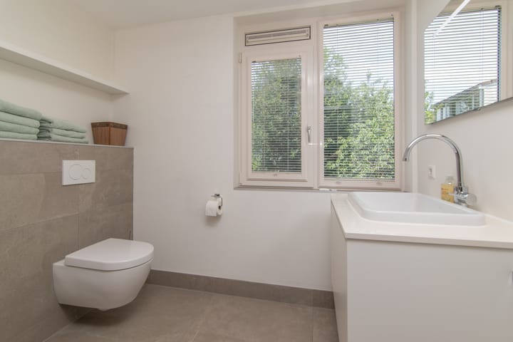 Foto 26 van Rozenwater 15