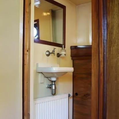 Photo 27 of J.B. Bakemakade 25