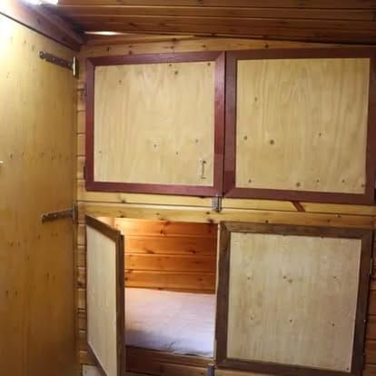 Photo 49 of J.B. Bakemakade 25