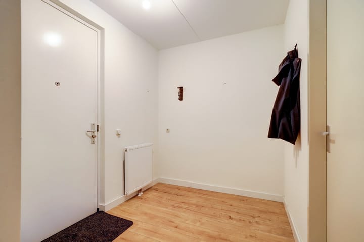 Foto 8 van Molukkenstraat 3-H