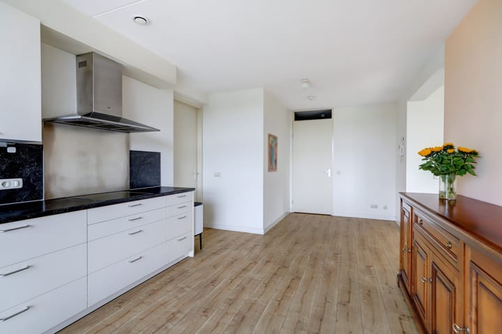 Foto 26 van Molukkenstraat 3-H