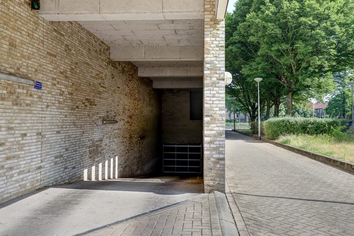 Foto 43 van Molukkenstraat 3-H