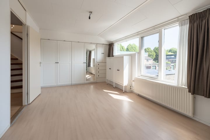 Foto 15 van Doornenburg 12