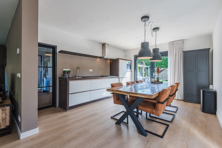 Foto 14 van Merellaan 22