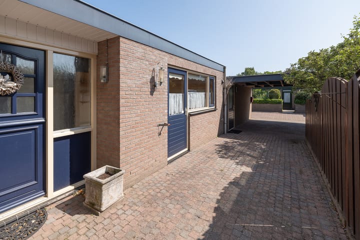 Foto 39 van Doornenburg 12