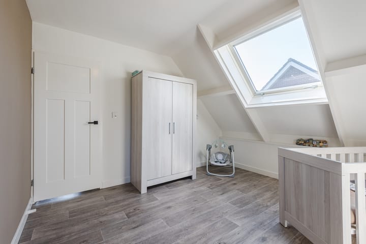 Foto 32 van Merellaan 22