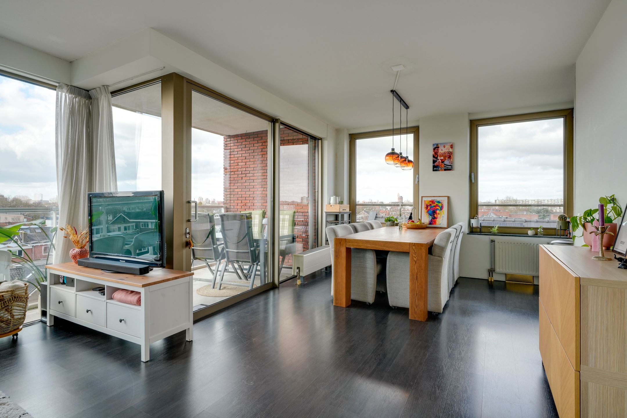 Foto 3 van Constant Erzeijstraat 10